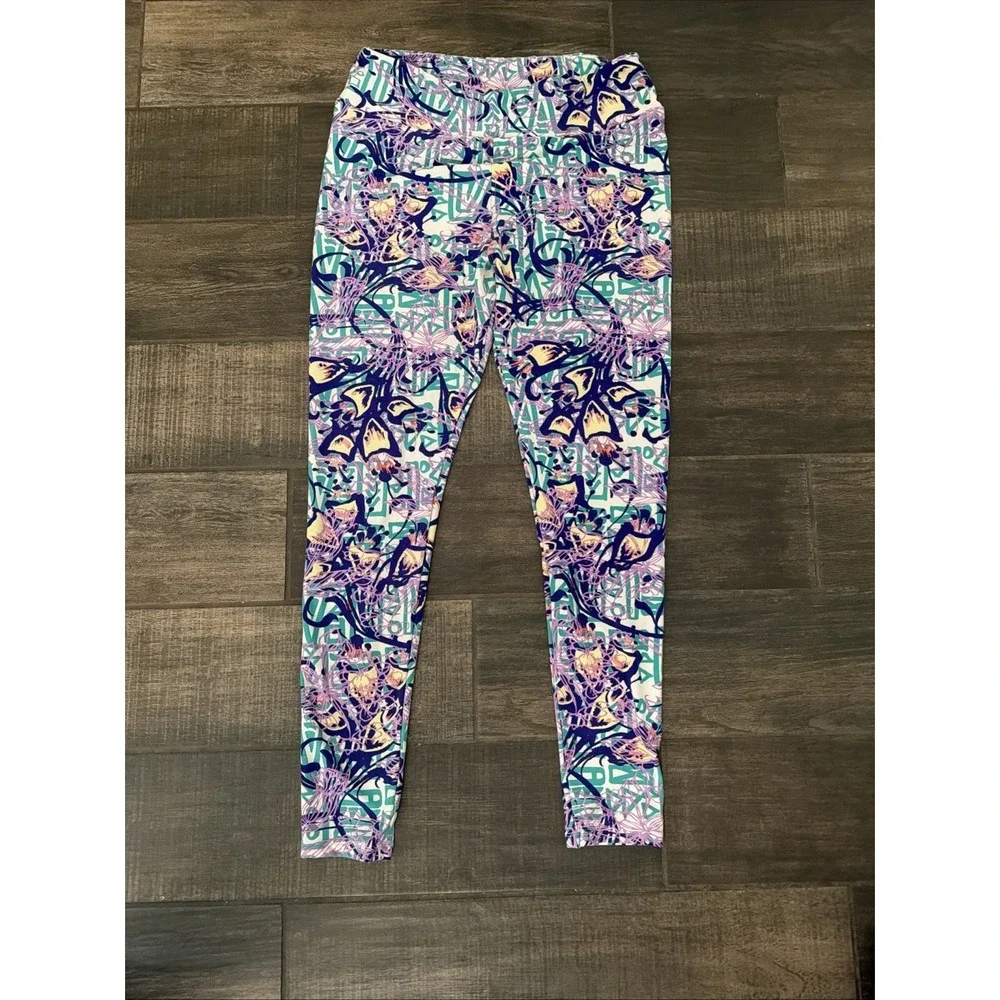 Lot 5 LuLaRoe Tall & Curvy Leggings Floral Geometric Flamingos Stars Hearts EUC - Picture 11 of 12